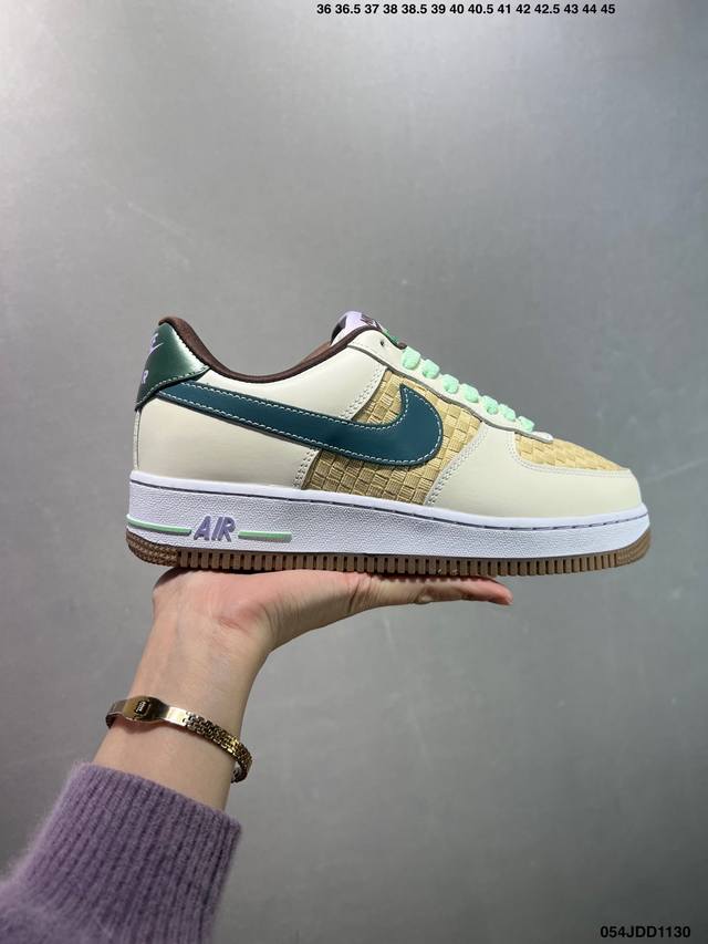 Nike Air Force 1 ‘07 Low空军一号 低帮 运动鞋 休闲鞋 折边针车 工艺难度大 原楦头原纸板 原装鞋盒 定制五金配件 内置全掌气垫 原厂鞋