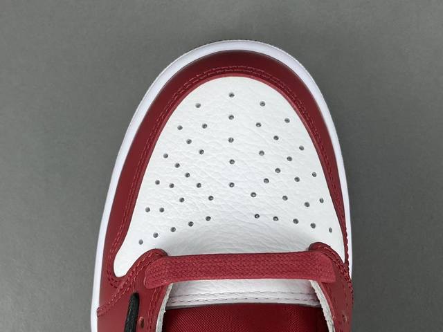 渠道优势 ！ X版 改进款 Aj1 Travis Scott X Jordan Air Jordan 1 舒适百搭 防滑耐磨 低帮 生活休闲鞋 男女同款 货号: