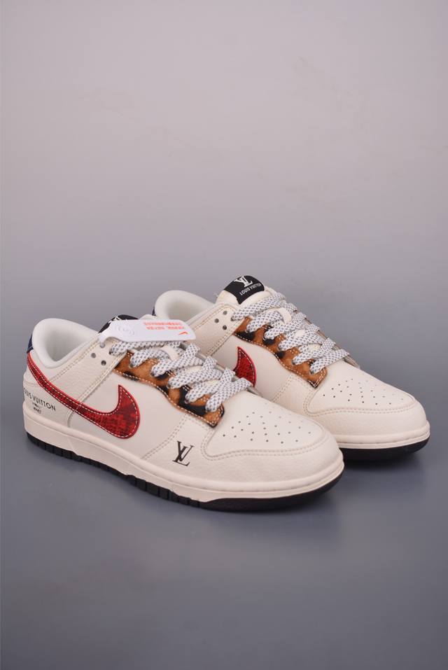 Nike Sb Dunk Low Lv联名 纯原大厂出品 极力推荐 原装头层材料 独家版型蒸餾加工 帶來的是更好的视觉和脚感体验 大厂纯原品质出货 清洁度 电绣