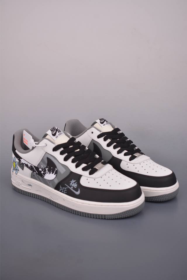 Nike Air Force 1 Low 手绘涂鸦 原楦头原纸板 打造纯正空军版型 专注外贸渠道 全掌内置蜂窝气垫 原盒配件 原厂中底钢印、拉帮完美 官方货号: