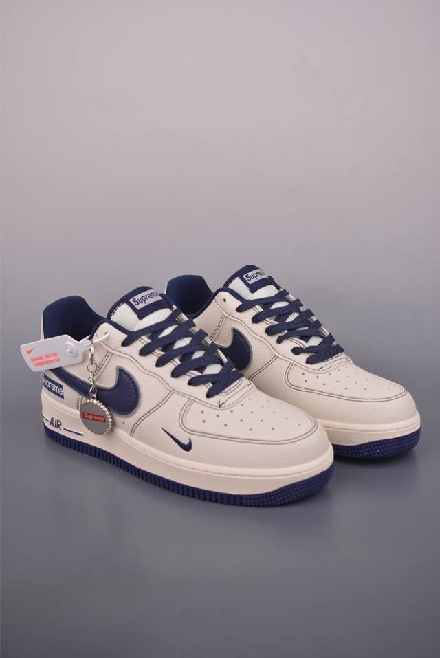 Nike Air Force 1 Low Supreme联名 原楦头原纸板 打造纯正空军版型 专注外贸渠道 全掌内置蜂窝气垫 原盒配件 原厂中底钢印、拉帮完美