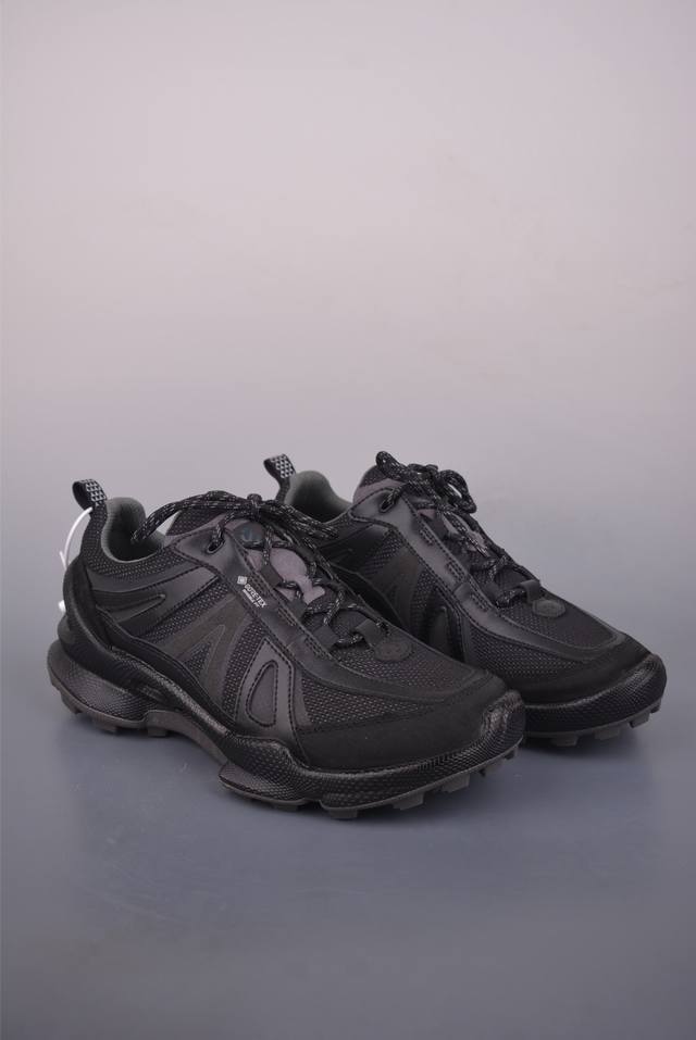 Ecco爱步休闲鞋子男鞋 透气防水百搭休闲板鞋 柔酷7号系列经典小白鞋 鞋面采用臻选牛皮 质感丰富 脚感柔软舒适 鞋面设有Gore-Tex防水薄膜 给你贴心防水