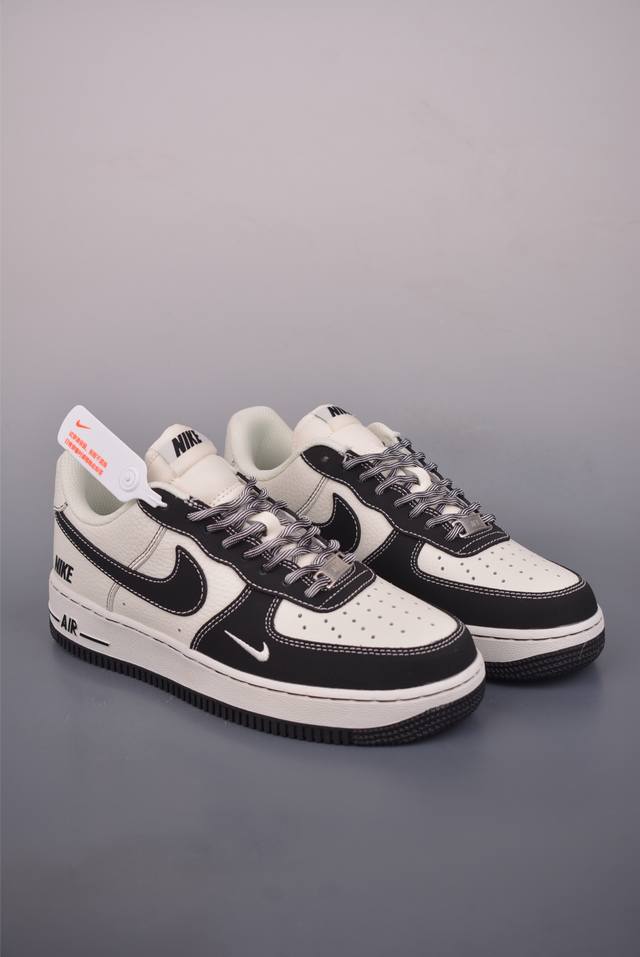 Nike Air Force 1 Low Un联名 原楦头原纸板 打造纯正空军版型 专注外贸渠道 全掌内置蜂窝气垫 原盒配件 原厂中底钢印、拉帮完美 官方货号: