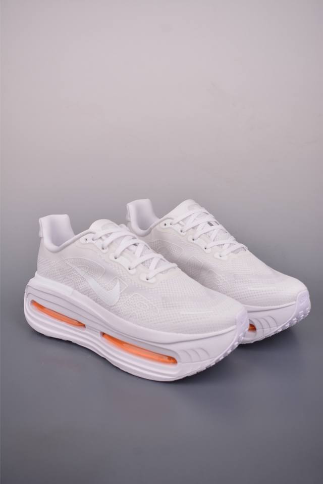 Nike Vomero premium Air气垫40周年 舒适百搭防滑耐磨 支撑缓震低帮 休闲跑步鞋 时尚外观和运动美学 结合泡棉缓震配置 复古设计风格 泡棉