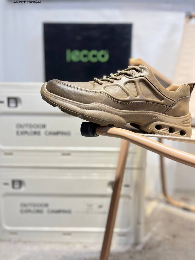 Boss 雨果博斯 钢印版本新款德国高端品牌专柜同步新款、以奢华高端设计出货 鞋面采用原版进口哪怕纳帕小牛皮配滴胶而成 原版 舒适版型1611200859 Am