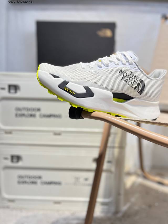 The North Face Altamesa 北面低帮 舒适减震防滑轻便透气回弹低邦越野跑步鞋Nf0A8Aej7Um-070 Qe7011010#39-45