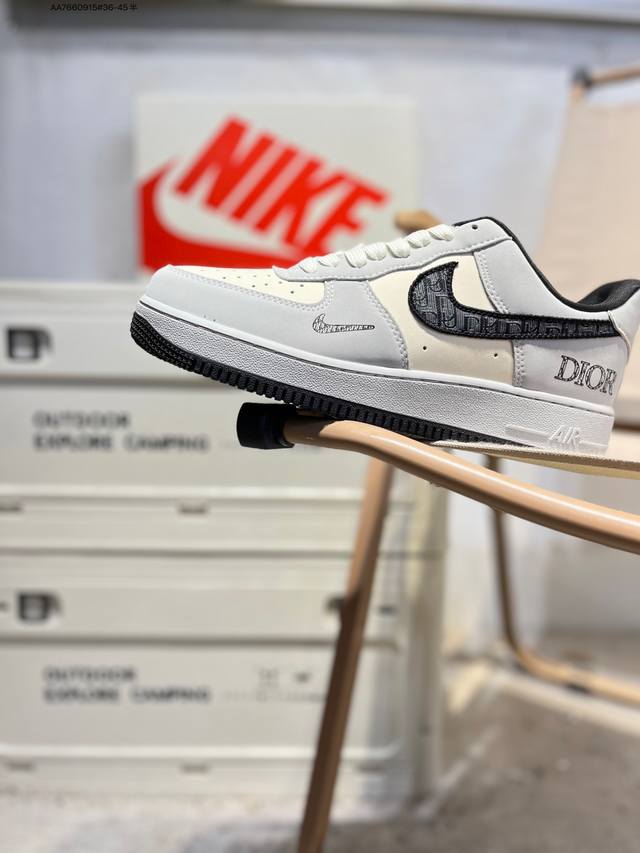 迪奥 X Nk Air Force 1'07 Low 空军一号低帮休闲板鞋 #定制皮料 原楦原纸板 纯正空军版型 高清洁度 内置全掌气垫Bk0188 Aa766