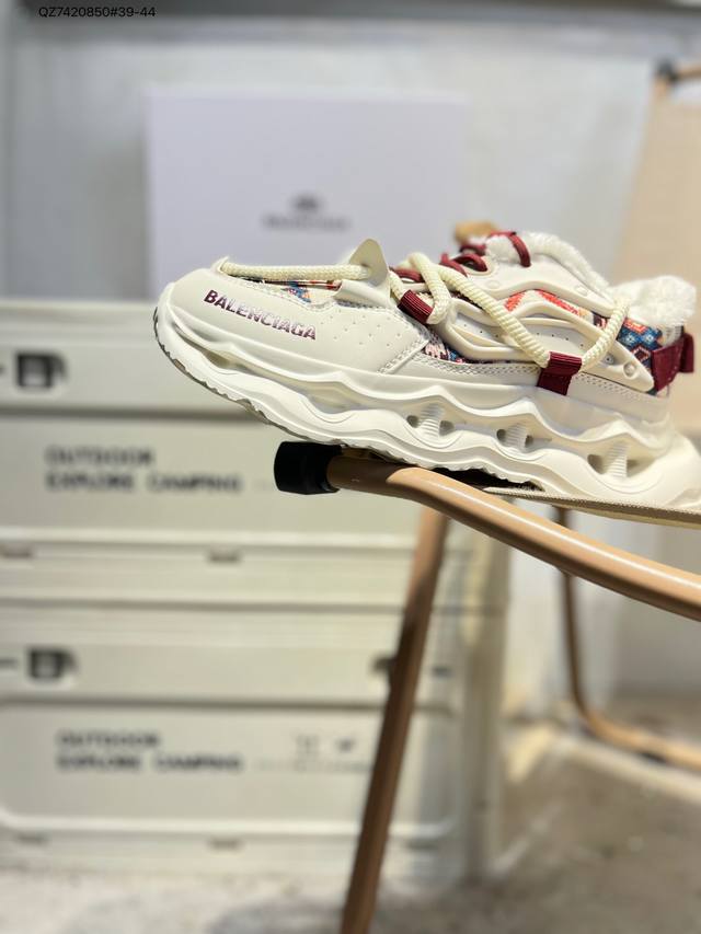 巴黎世家Balenciaga Sneaker Rose pink Black 运动休闲鞋系列20251107 Qz7420850#39-44