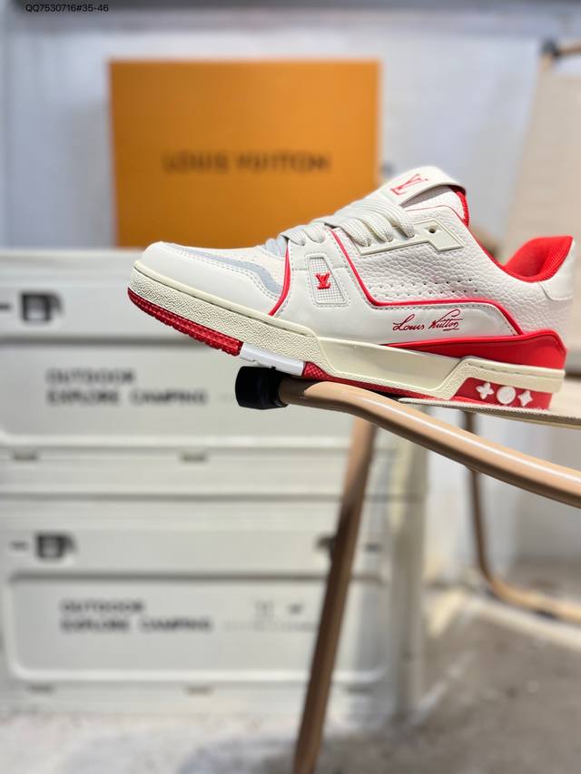 路易威登 Louis Vuitton Lv路易威登板鞋 新款 Lv Trainer最新配色运动鞋 L家 篮球鞋风格运动鞋 该鞋由艺术总监 Virgil Ablo