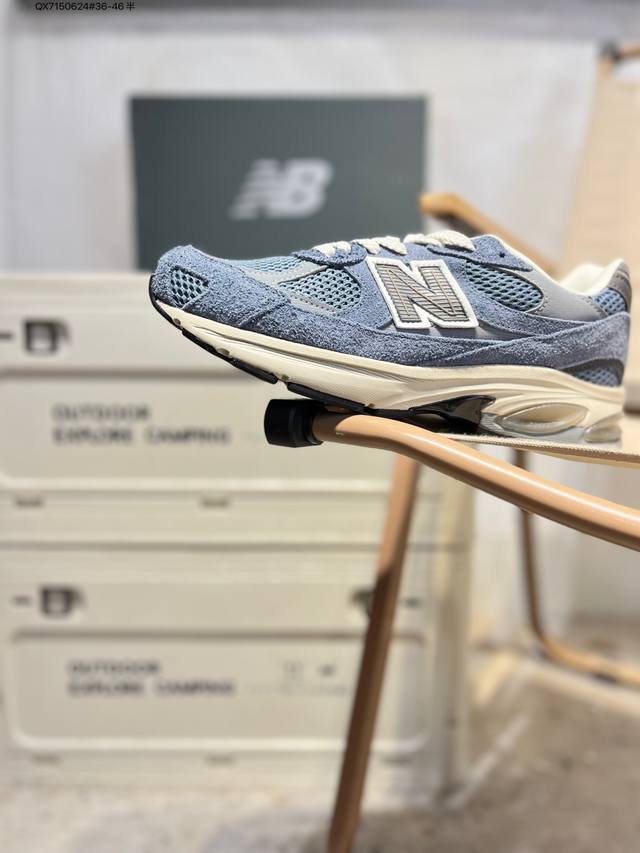 New Balance 2010系列复古老爹风休闲鞋 #采用轻质牛剖革拼接透气网眼衬垫织物鞋面材质 T-Beam大底提供足步弓支撑，保持步态稳定 后跟搭载外露缓