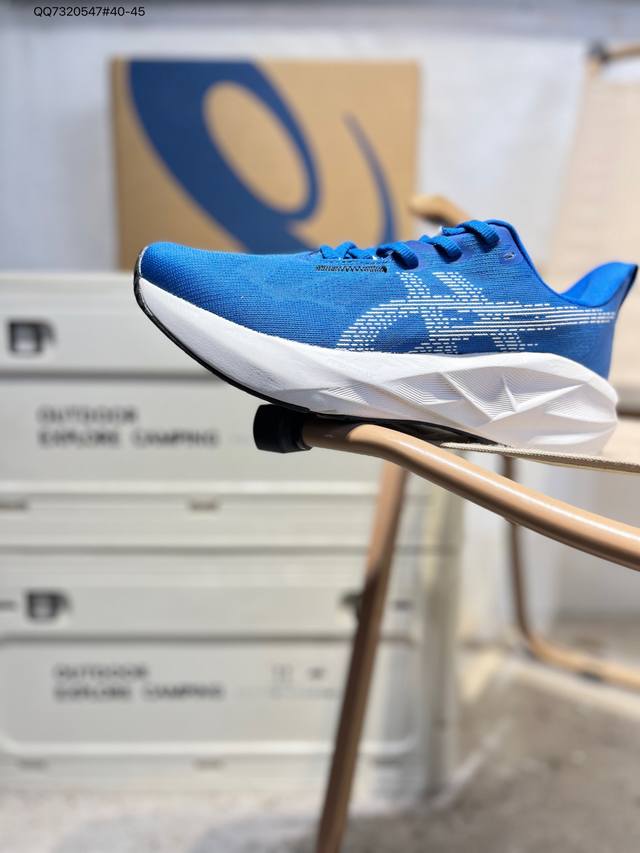 Asics Novablast 5亚瑟士 platinum低帮专业有氧超轻便运动跑步鞋 全新原装数据开发 符合人体工程学 一体式双层编制鞋面 高弹性面料1012