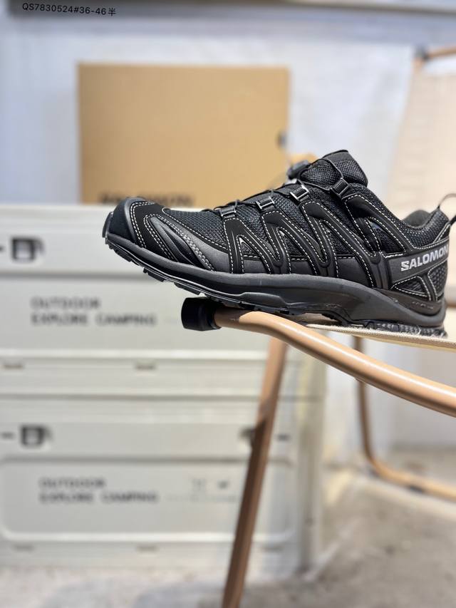 Salomon Xt-6 Gtx萨洛蒙户外越野跑鞋 鞋面采用Sensifit贴合技术 全方位贴合包裹脚型 鞋跟部鞋底牵引设计 提供强大的抓地性能 更适应野外崎岖