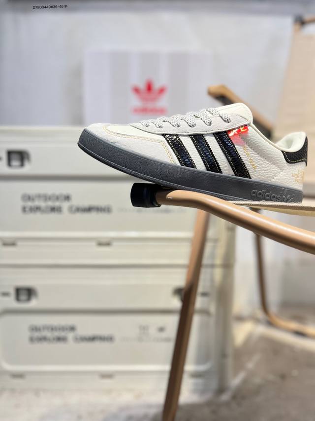 工厂p清仓特价纯原头层皮#内嵌环保海玻璃鞋垫#外置防滑耐磨Rb橡胶大底复古设计与现代简约的融合，再度携手洛杉矶时尚生活品牌 北面 X Sporty & Rich