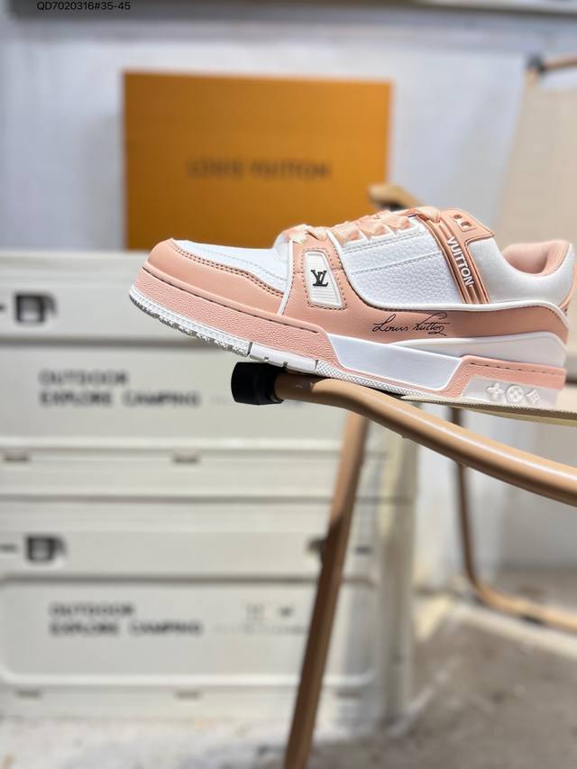路易威登 Louis Vuitton Lv路易威登板鞋 新款 Lv Trainer最新配色运动鞋 L家 篮球鞋风格运动鞋 该鞋由艺术总监 Virgil Ablo