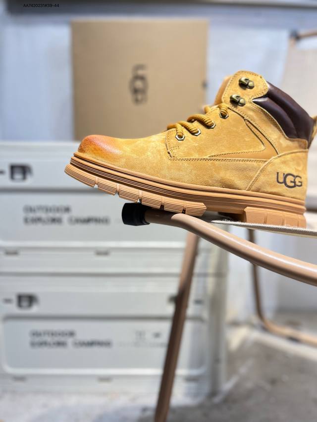 美国轻奢品牌Ugg W Mini Bailey Button Bling 厚底高帮休闲百搭 原厂生产代工品质20251026 Aa74 1#39-44