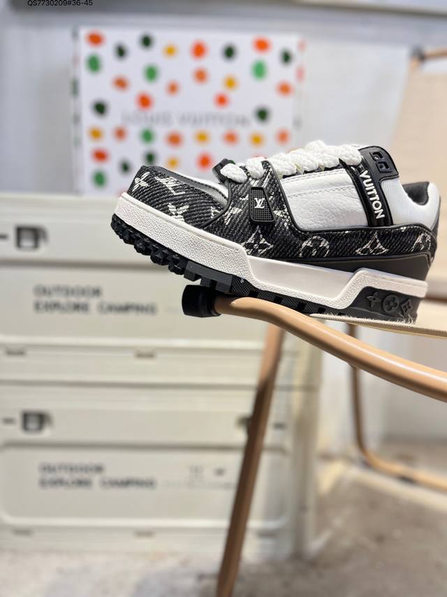 路易威登 Louis Vuitton Lv新款“胖丁”Lv Trainer最新配色运动鞋 L家 Trainer 小牛皮 篮球鞋风格运动鞋 该鞋由艺术总监 Vir