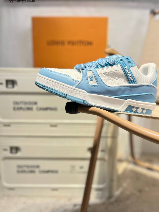 路易威登 Louis Vuitton Lv路易威登板鞋 新款 Lv Trainer最新配色运动鞋 L家 篮球鞋风格运动鞋 该鞋由艺术总监 Virgil Ablo