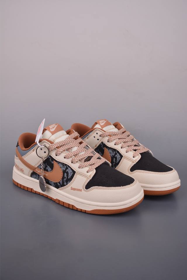 Nike Sb Dunk Low Supreme联名 纯原大厂出品 极力推荐 原装头层材料 独家版型蒸餾加工 帶來的是更好的视觉和脚感体验 大厂纯原品质出货 清