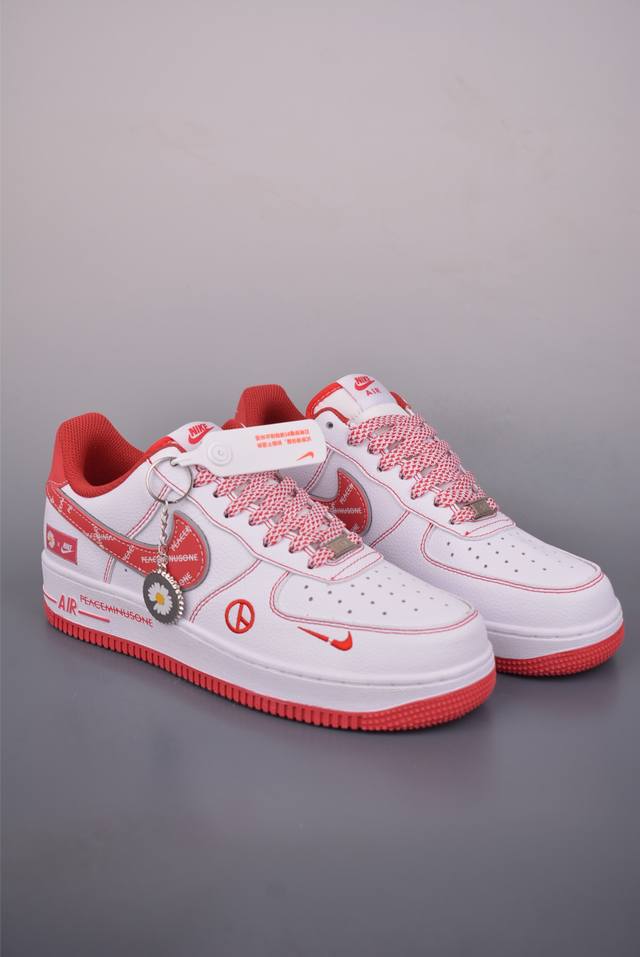 Air Force 1 Low 小雏菊联名 原楦头原纸板 打造纯正空军版型 专注外贸渠道 全掌内置蜂窝气垫 原盒配件 原厂中底钢印、拉帮完美 官方货号: Hv5