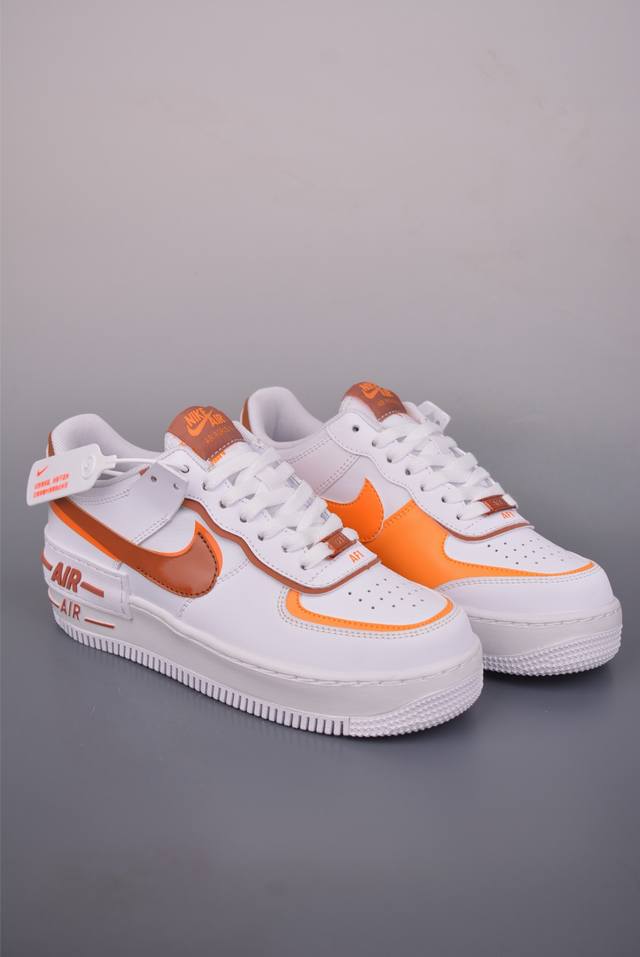 Nike Air Force 1 Low 马卡龙 原楦头原纸板 打造纯正空军版型 专注外贸渠道 全掌内置蜂窝气垫 原盒配件 原厂中底钢印、拉帮完美 官方货号：C