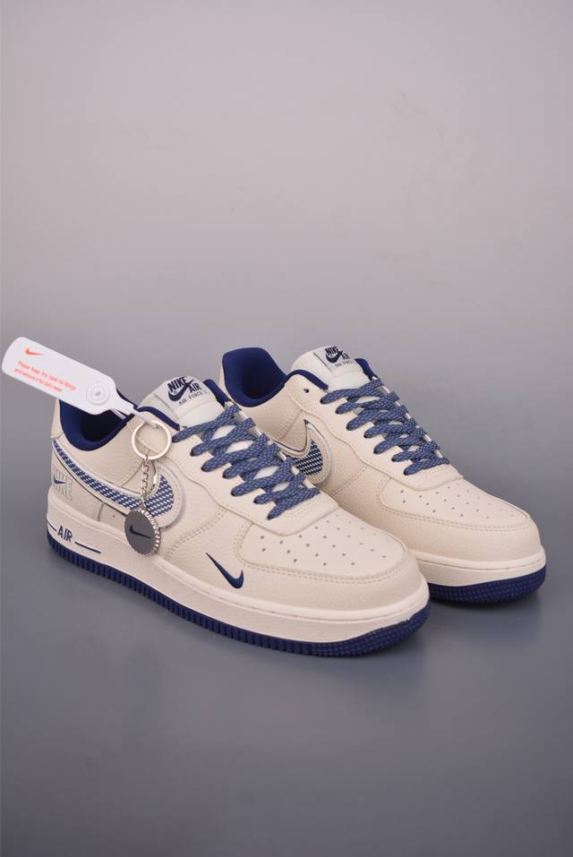 Nike Air Force 1 Low 米蓝星际 原楦头原纸板 打造纯正空军版型 专注外贸渠道 全掌内置蜂窝气垫 原盒配件 原厂中底钢印、拉帮完美 官方货号: