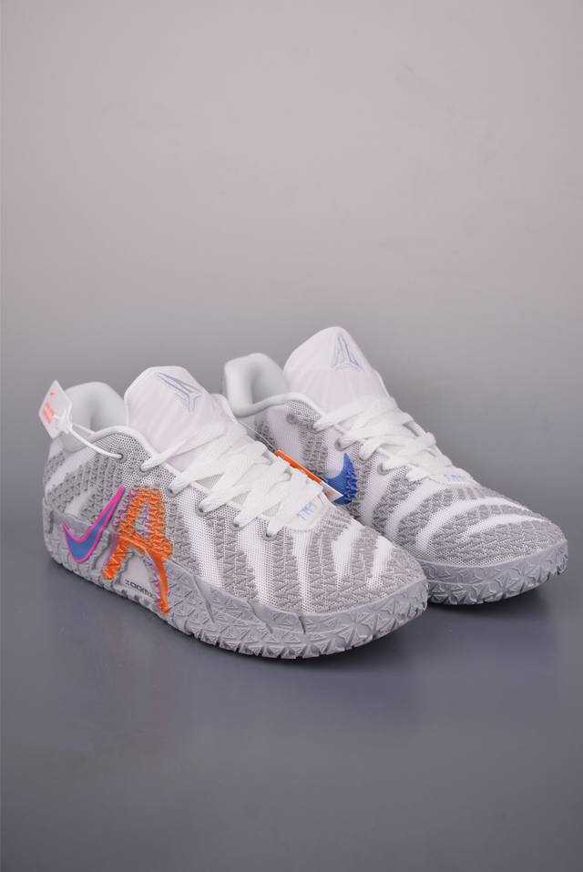 Nike Ja3 Ep 莫兰特三代 实战低帮篮球鞋 公司级版本 鞋头和鞋舌采用透气运动网布制成 采用更为挺拔的鞋口设计 为脚踝带来更佳的包裹与支撑感 侧面独特波