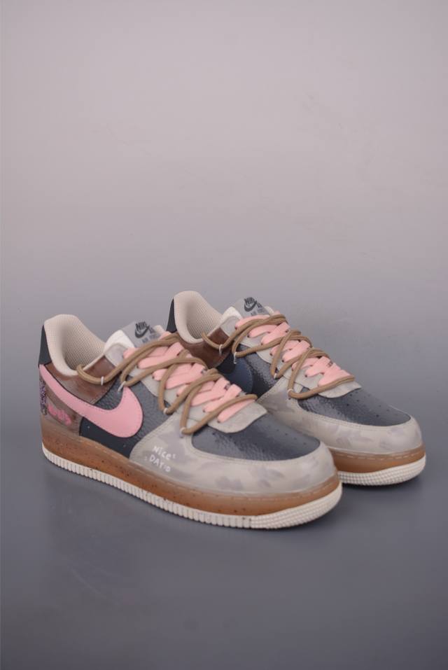 Nike Air Force 1 Low 手绘涂鸦 原楦头原纸板 打造纯正空军版型 专注外贸渠道 全掌内置蜂窝气垫 原盒配件 原厂中底钢印、拉帮完美 官方货号: