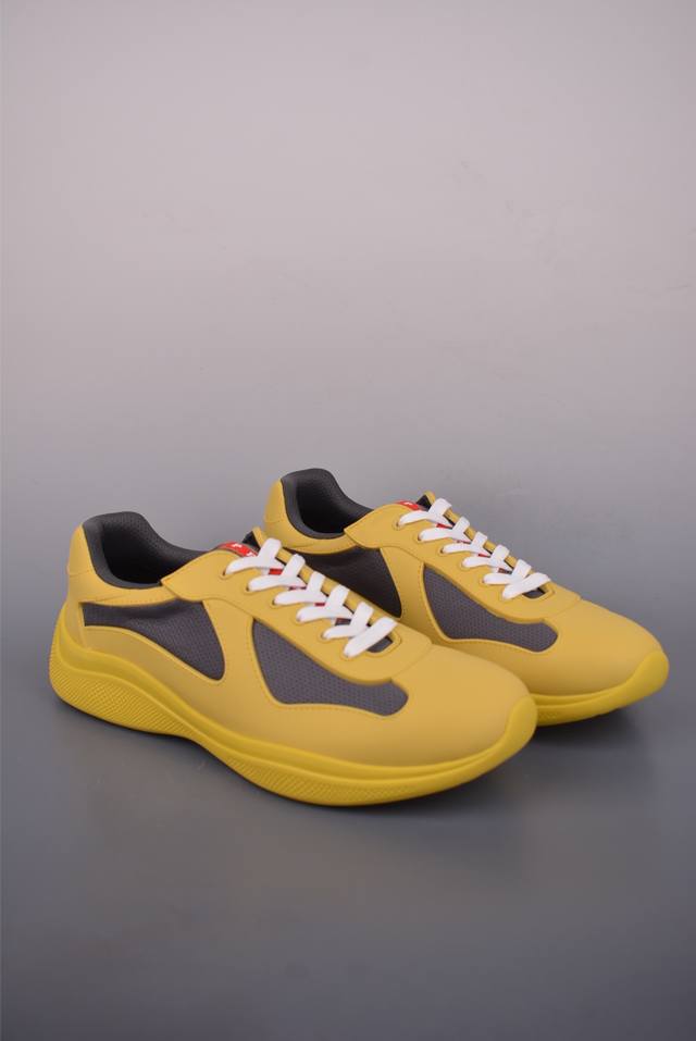 prada普拉达 广东大厂品质 专柜同步 厚底徽标系带运动休闲男鞋系列 大气个性更潮更抢眼更追求档次 它将颠覆旧念 与您共度时尚潮人必备 面料采用原版进口小牛皮