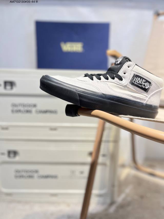 Vanssk8-Low万斯范斯官方 经典复古休闲运动板鞋，高端支线原始硫化工艺，艺术来源于生活成为了Vans美学的个性潮流标志，代表着光和希望，让你变得更加明亮