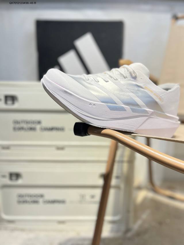 Adidas Adizero 5 M 马拉松飞线贾卡轻质透气休闲运动跑步鞋 采用双层透气网纱 Flywire动态飞线绑缚鞋面材质 内置Zoom小气垫装置K183