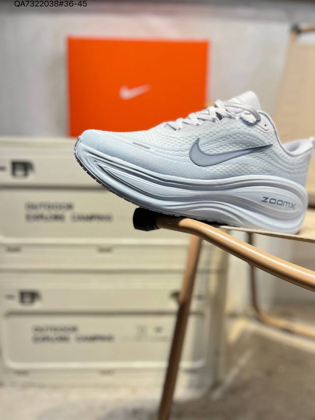 Nike Vomero plus Run 耐克 舒适减震防滑 低帮跑步鞋 Hv8150 Qa7322038#36-45