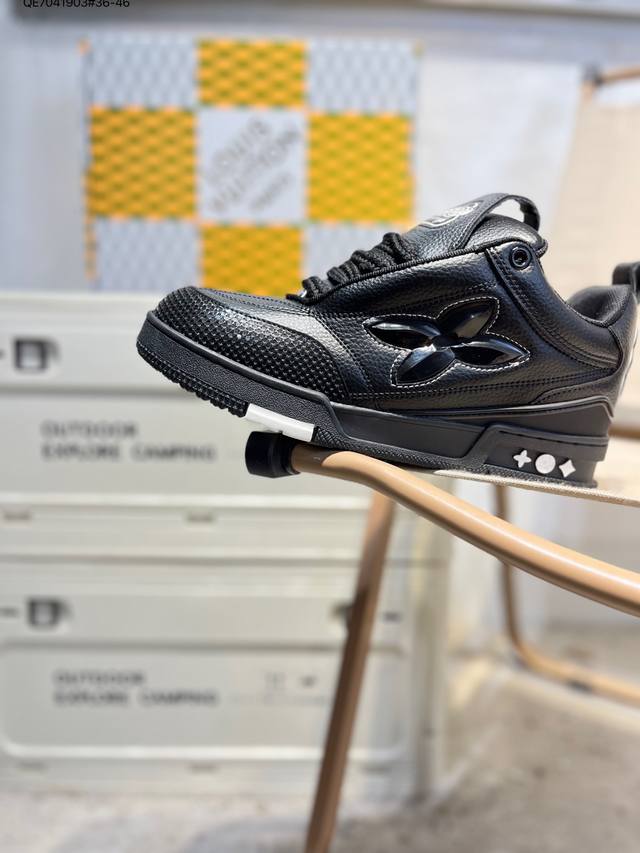 路易威登 Louis Vuitton Lv路易威登板鞋 新款 Lv Trainer最新配色运动鞋 L家 篮球鞋风格运动鞋 该鞋由艺术总监 Virgil Ablo