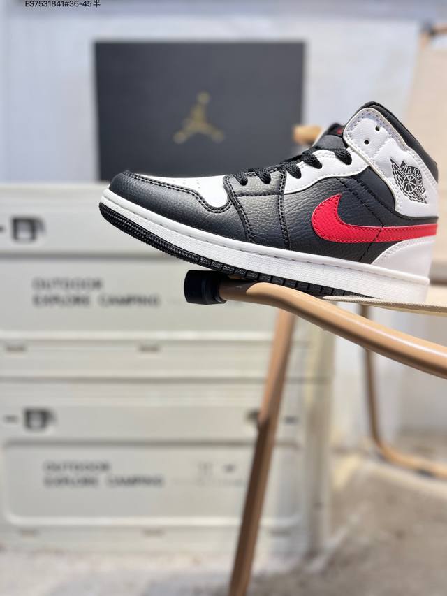 福利特价公司级头层皮# Air Jordan 1 Mid Aj1中帮系列篮球鞋 官方同步配色 原装级产物 #立体鞋型 细节完美 高清洁度Es7531841#36