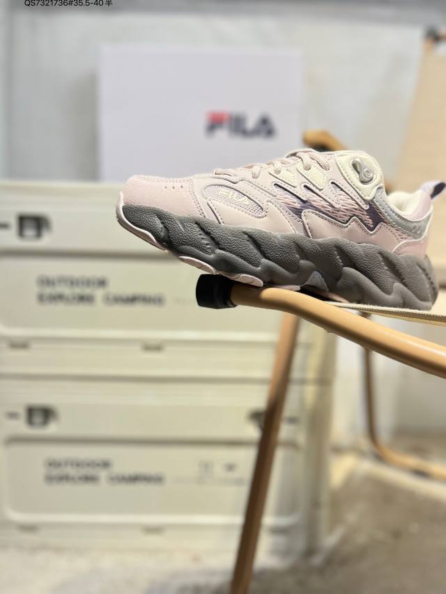 Fila Fusion 斐乐 潮牌低帮运动休闲鞋 Filafusion主要以时尚运动文化 跨界联名为主 结合当下广受欢迎的滑板街篮 棒球、骑行等时尚运动 运用拼