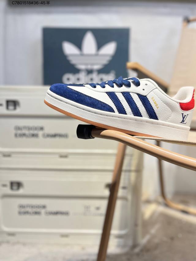 阿迪达斯Adidas Originals Gazelle Indoor 三叶草复古防滑耐磨低帮板鞋 鞋款采用柔软的绒面革和耐用的皮革衬里融合在橡胶外底上！ 货号