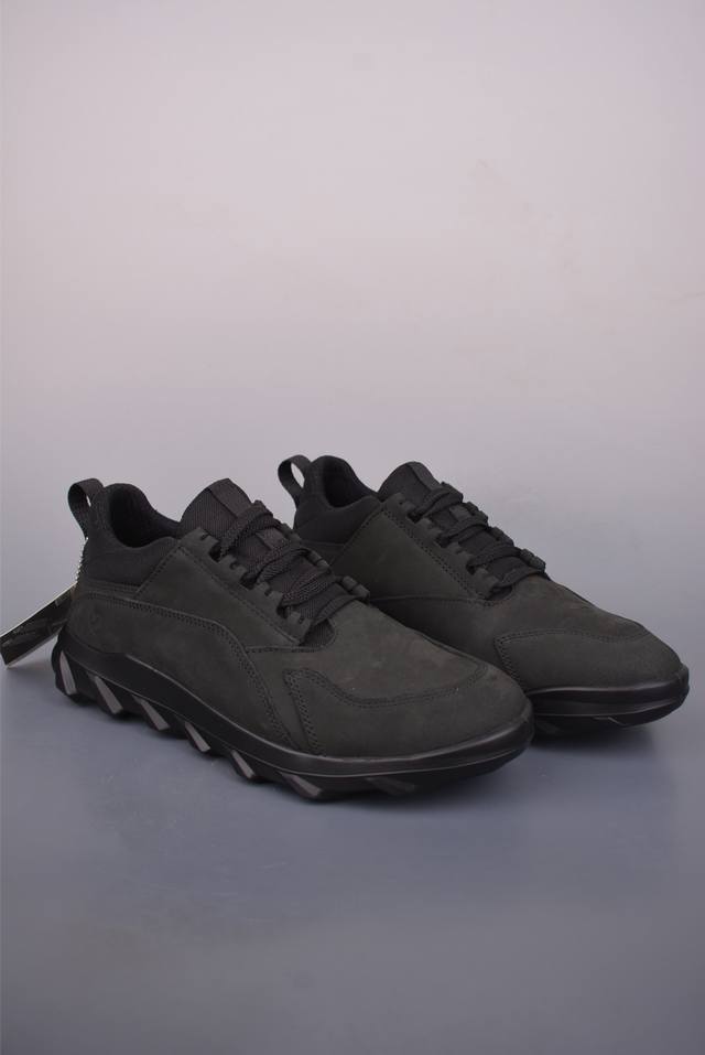 爱步 Ecco 莞产纯原 渠道原单 真全头层牛皮 代购指定版本 pk市面上任何版本 吊打市面上贴皮版本 Ecco爱步跑步鞋百搭舒适 秋冬新款厚底休闲运动鞋男鞋