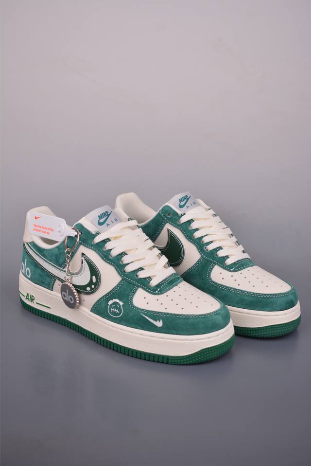Nike Air Force 1 Low Aio联名 原楦头原纸板 打造纯正空军版型 专注外贸渠道 全掌内置蜂窝气垫 原盒配件 原厂中底钢印、拉帮完美 官方货号