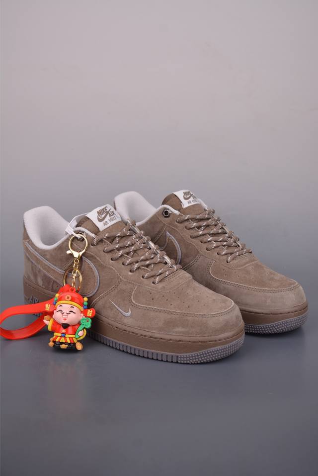 Nike Air Force 1 Low 原楦头原纸板 打造纯正空军版型 专注外贸渠道 全掌内置蜂窝气垫 原盒配件 原厂中底钢印、拉帮完美 官方货号: Dy98