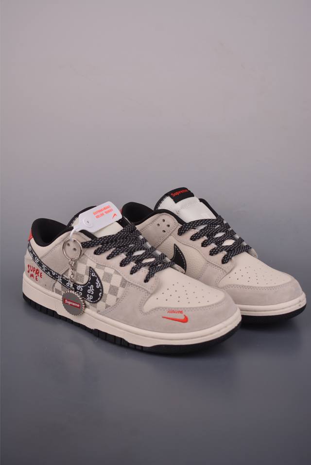 Nike Sb Dunk Low Supreme联名 纯原大厂出品 极力推荐 原装头层材料 独家版型蒸餾加工 帶來的是更好的视觉和脚感体验 大厂纯原品质出货 清