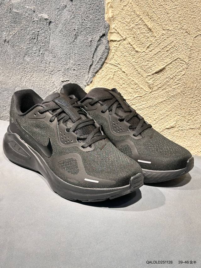 新品上市实拍 耐克Nike Structure 26代登月系列网透面气 训跑练步鞋 货号：Hj1102 004 码数：36 36.5 37.5 38 38.5