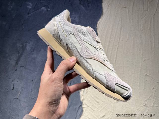 新品上市实拍 Mizuno美津浓 Lg 60S 2K 舒适百搭 做旧设计 德训 薄底防滑耐磨 低帮休闲鞋 Y2K与60S的时空碰撞 趋势破壁 沿袭Mizuno经