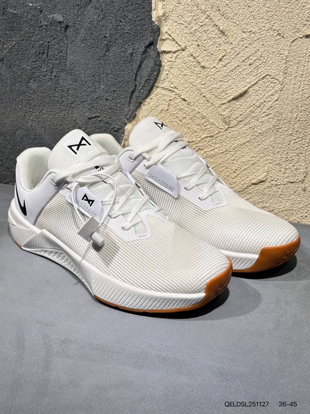 新品上市实拍 现货主推！耐克新款Nike Air Zoom Vomero 13 男子跑步鞋 Qeldsl251127