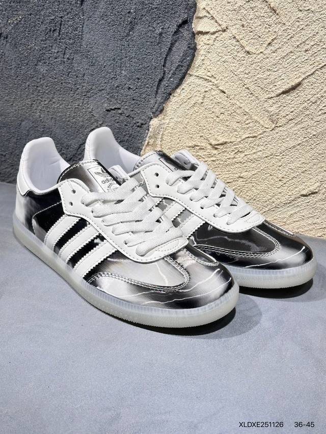 新品上市实拍 Adidas Samba Og 桑巴德迅板鞋立体Samba烫金Logo If7004 Xldxe251126