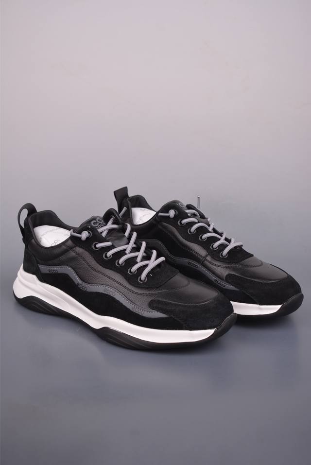 Ecco爱步男士休闲老爹鞋 简单耐看清爽版型 百搭休闲板鞋 柔酷7号系列 鞋面采用进口小牛皮+透气头层猪皮内里 时尚个性 出街有型 简约系带设计 可自由调节松紧