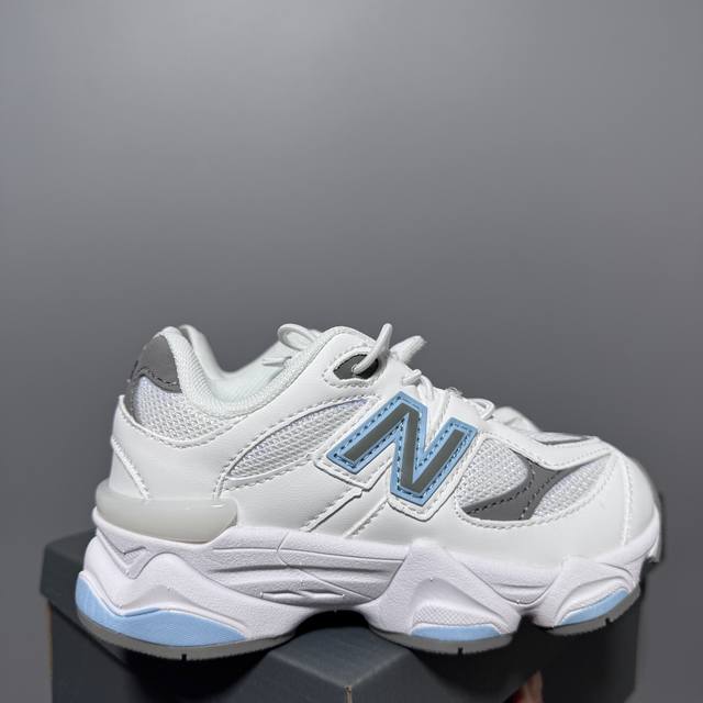 新配色 Nb9060松紧扣儿童老爹运动鞋 Size：24-36码 经典Nb9060老爹款 松紧扣设计，附赠一对鞋带，穿脱方便 老爹款式设计，百搭又时髦