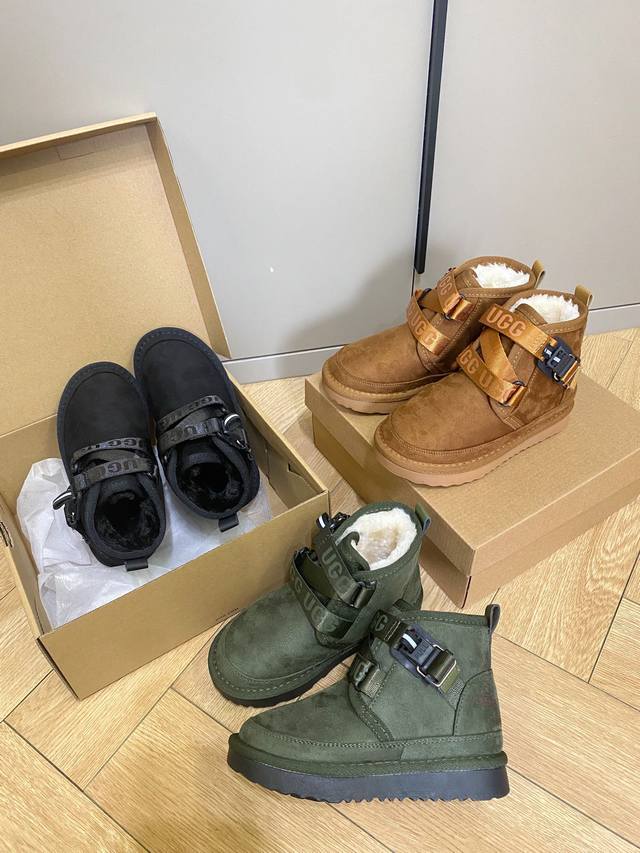 特价 野生图直出 油叽叽又出新品！个性锁扣设计穿脱超方便，鞋头加宽，适应各种脚型，带来更好的脚感体验