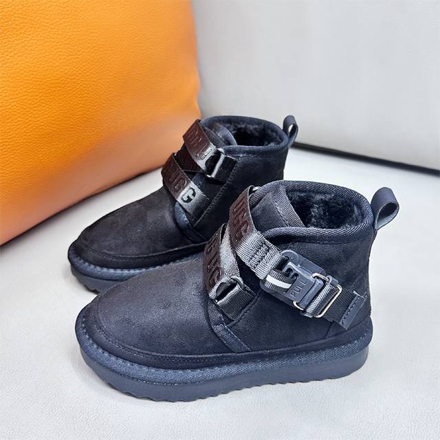 特价 现货 儿童秋冬新品王一博同款搭扣男女童鞋 舒适休闲纯色平底可调试束带快扣时尚短靴 Eva发泡防滑缓震超轻底