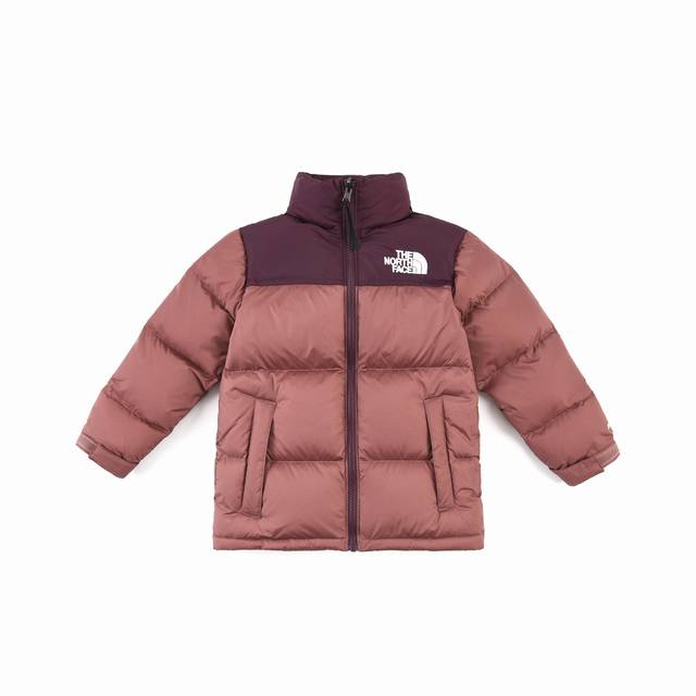 高端！ The North Face 北面 1996Nuptse Tnf童装户外羽绒服 潮孩必备 比大鹅童装更时尚。 极高性价比的一款童装羽绒服，羽绒采用国标7