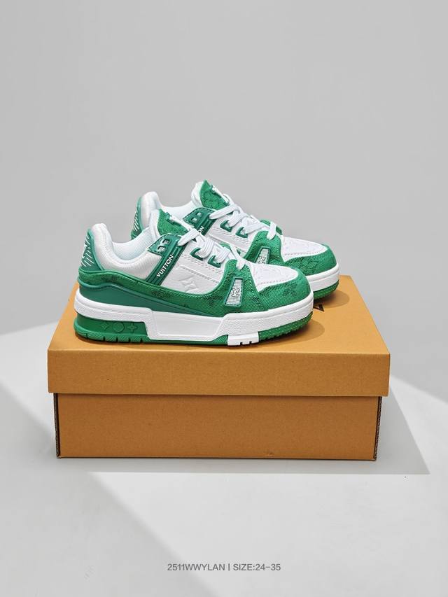 童鞋！Lv路易威登Louis Vuitton Trainer Sneaker Low 休闲厚底运动文化百搭板鞋 码数：24 25 26 27 28 29 30