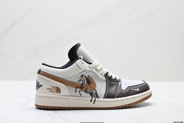 公司级Nike Air Jordan 1 Low Aj1乔1低帮休闲板鞋 同步官方配色 市场唯一独家头层皮打造 原鞋原档案开发 原厂皮料 原档冲孔鞋头 正确满胶
